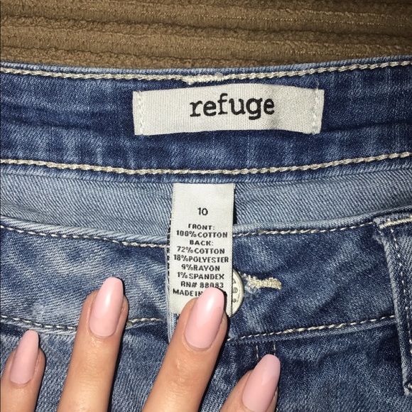 Jean shorts cute - Picture 3 of 3